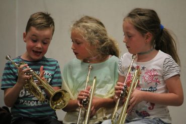 37 Super Kids gaan tot de Kerst muziek maken!